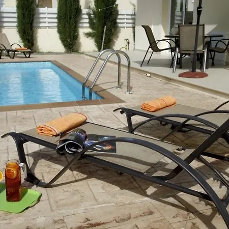 Villa Luxury With A Private Pool And Garden 115